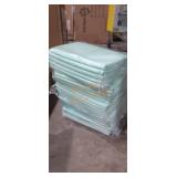 Medline Kennel/Bed Pads, Box of 10 Bags of 5