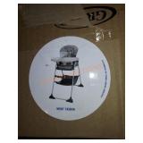 Graco slim snacker folding highchair