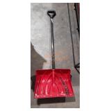 SbowJoe 18" Red Snow Shovel