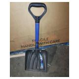 Suncast 11" Car Shovel