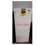 Magic Chef 10.1 cu. ft. Top Freezer Refrigerator