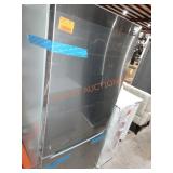 Vissani 18.7 cu. ft. Refrigerator