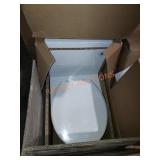 Woodbridge compact toilet