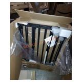 Regalo widespread gate