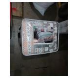 Lush bedding set queen/full