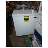 Magic Chef chest freezer