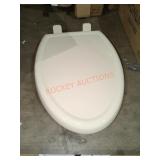 American Standard Cadet3 Slow Close Toilet Seat