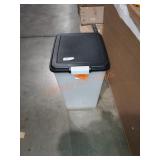 Large storage tote with wheels