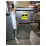 4.5cuft magic Chef refrigerator