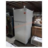 Vissani standard refrigerator