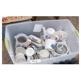 Pfaltzgraff pottery and glass lot