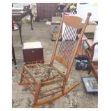 Antique spring rocking chair
