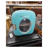 Frigidaire mini cooler