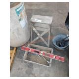 Misc. Tool and ladder lot