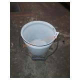 Enamelware bucket