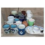 Coffee cup lot