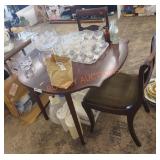 Approx. 3ft x 3ft round table and chairs.