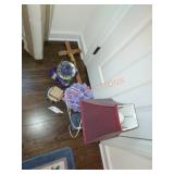 Misc. Decor and lamp lot