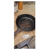 Lodge 9" cast iron skillet
