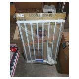 Regalo top of stair safety gate