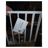 Regalo top of stair baby gate