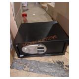 Amazon Basics Security Safe