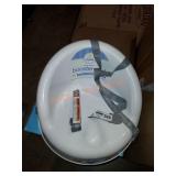 Regalo baby basics booster seat