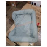 Amazon basics large pet bed