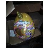 Zuru rainbocorns epic Golden egg