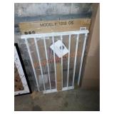 Regalo top of stair safety gate