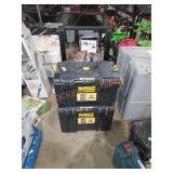 Dewalt tough system 2.0 rolling storage tote