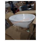 Jacuzzi free standing 67" tub