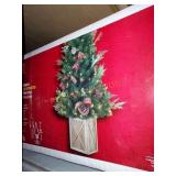 Home Accents 4.5ft pre lit tree