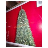 Home Accents Holiday 7.5ft prelit Christmas tree