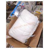 Linenspa Down Alternative Microfiber Comforter