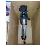 Amazon basics tripod