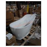 Freestanding Woodbridge bathtub