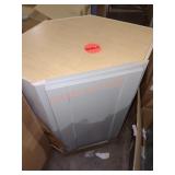 24" Corner cabinet