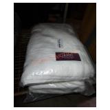 Home Decorators White Bath Sheets