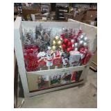 Classic home garden Holiday decor display lot