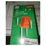 Home Accents 25 Warm White Icicle Lights