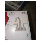 Pfister Verda 4" Lavatory Faucet