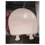 Classic Colors Whisper Close Round Toilet Seat