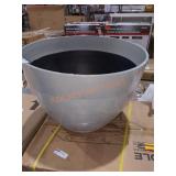 22" Decatur Resin Planter