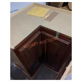 28.5" corner cabinet with lazy Susan