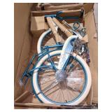Huffy Cruiser Bike White/Blue