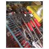 6 different sized clamps