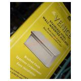 Wall mounted mailbox