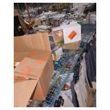 Miscellaneous rack lot