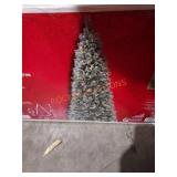 Home accents 9ft sparkling Amelia tree
